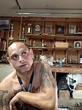 Snapshot of Buffshagswell chatting on September 13, 2025, 5:51 am Buffshagswell online show from September 13, 2025, 5:51 am