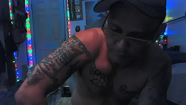 Snapshot of Buffshagswell chatting on March 16, 2026, 7:49 pm Buffshagswell online show from March 16, 2026, 7:49 pm