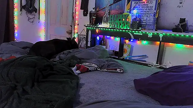 Buffshagswell online show from March 2, 2026, 5:08 am