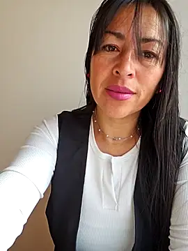 MARIANA-12  online show from November 1, 2025, 1:27 pm