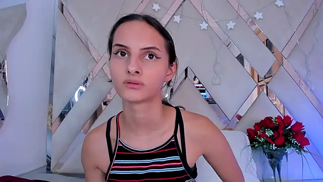 Snapshot of ninaht chatting on December 20, 2025, 8:44 pm ninaht online show from December 20, 2025, 8:44 pm