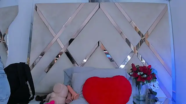 Snapshot of ninaht chatting on October 2, 2025, 8:23 pm ninaht online show from October 2, 2025, 8:23 pm