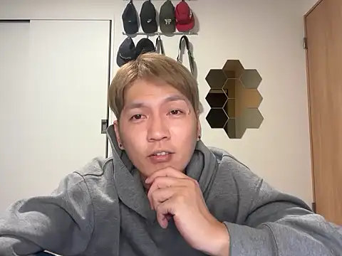 kensnb online show from December 5, 2025, 10:14 am