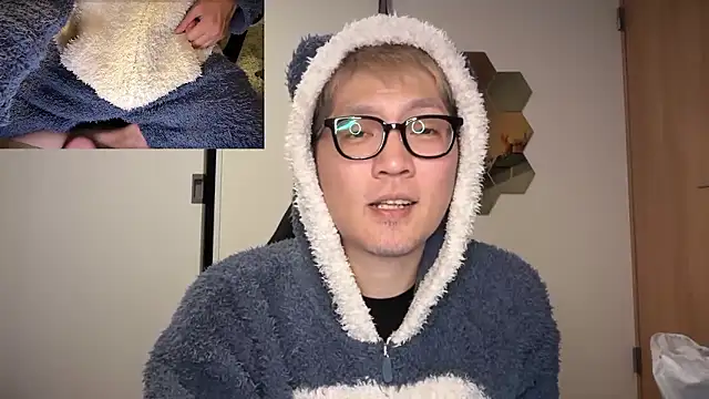 Snapshot of kensnb chatting on February 10, 2026, 12:04 pm kensnb online show from February 10, 2026, 12:04 pm