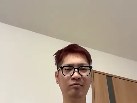 Snapshot of kensnb chatting on October 7, 2025, 8:32 pm kensnb online show from October 7, 2025, 8:32 pm