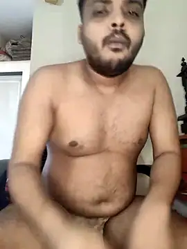 Snapshot of Mr_Handsome_hunk chatting on October 9, 2025, 4:13 am Mr Handsome hunk online show from October 9, 2025, 4:13 am