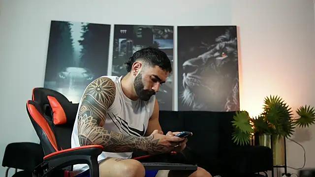 Snapshot of Austin_bolt chatting on September 25, 2025, 3:12 am Austin bolt online show from September 25, 2025, 3:12 am