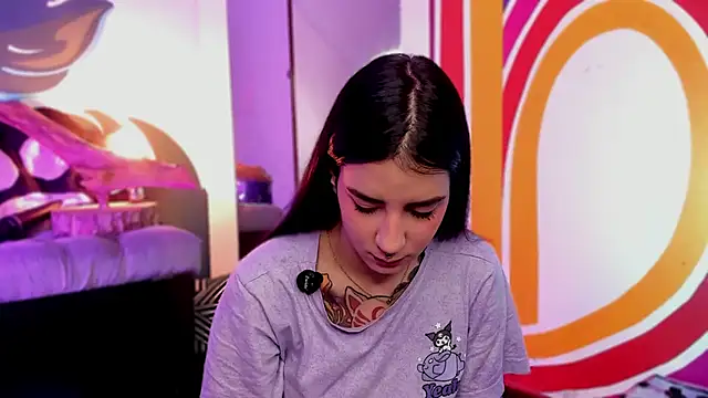 Alice woodville online show from September 18, 2025, 3:15 pm