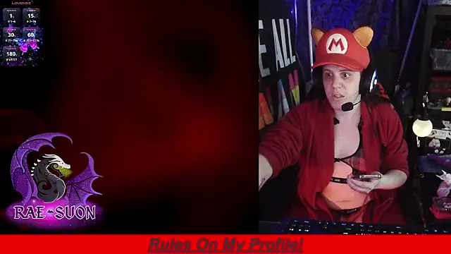 Snapshot of Rae-Suon chatting on November 2, 2025, 12:15 am Rae-Suon online show from November 2, 2025, 12:15 am