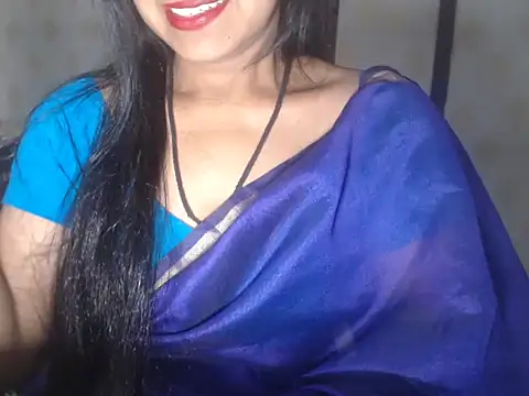 Snapshot of Indianstreamm chatting on February 24, 2025, 5:31 pm Indianstreamm online show from February 24, 2025, 5:31 pm