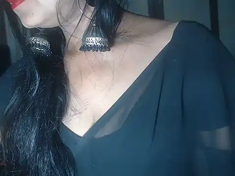 Snapshot of Indianstreamm chatting on March 8, 2025, 4:50 pm Indianstreamm online show from March 8, 2025, 4:50 pm