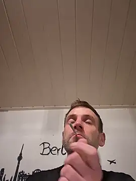 privat-official online show from October 2, 2025, 8:34 pm