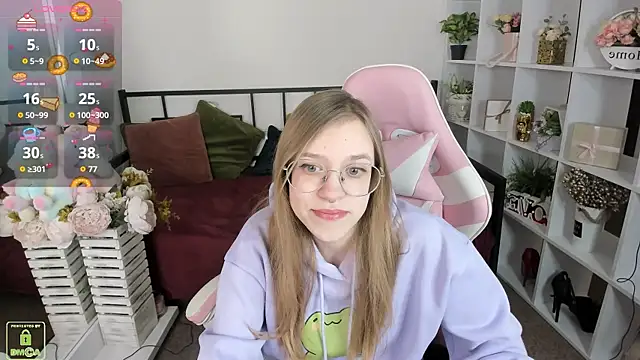 LayriantaVee online show from March 24, 2026, 7:08 am