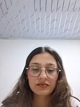 Ary-18 online show from April 13, 2026, 1:59 pm