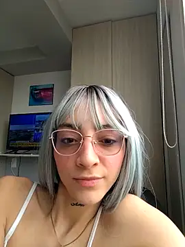 Snapshot of Dani_pegin chatting on October 12, 2025, 3:02 pm Dani pegin online show from October 12, 2025, 3:02 pm