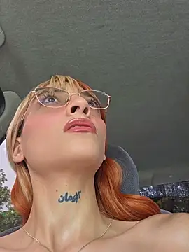 Dani pegin online show from April 12, 2026, 5:38 pm