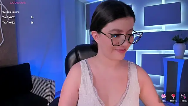 AmberFarrell online show from November 11, 2025, 7:08 pm