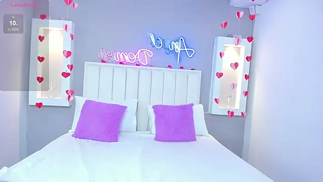 HannaPaola online show from February 21, 2025, 10:48 pm