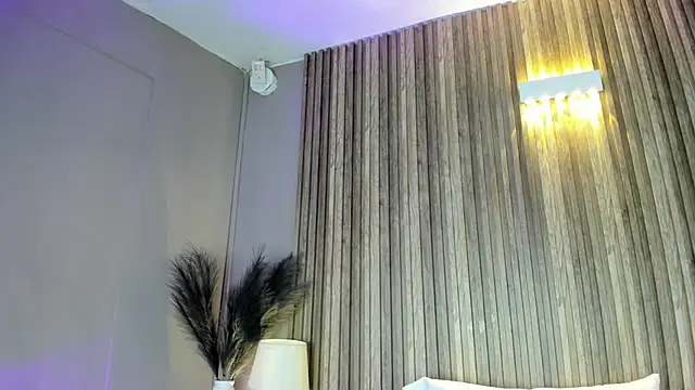 HannaPaola online show from March 26, 2026, 10:29 pm