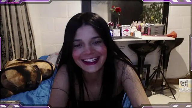 Sarahgin online show from January 13, 2025, 7:20 pm