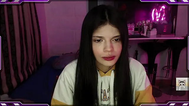 Sarahgin online show from January 28, 2025, 10:56 am