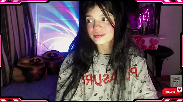 Sarahgin online show from October 1, 2025, 9:25 am