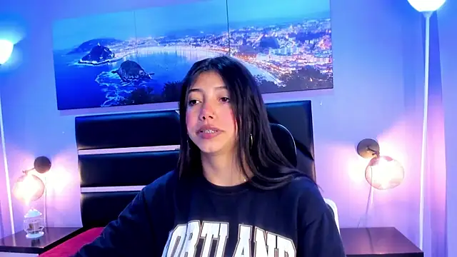 KimberlyVillaLobos online show from February 11, 2026, 11:32 am