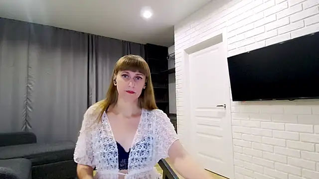 Daniella Lorente online show from September 27, 2025, 11:00 pm