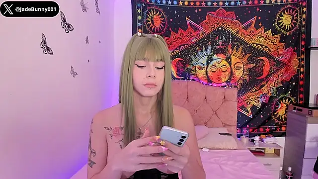 jade dakota   online show from December 14, 2025, 11:32 pm