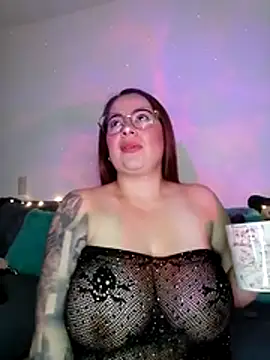 soofy   online show from March 12, 2026, 3:12 am