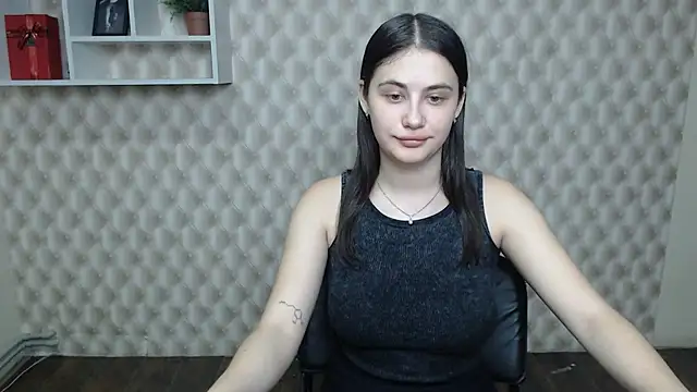 Snapshot of AliceSexyyy_ chatting on September 21, 2025, 12:32 pm AliceSexyyy online show from September 21, 2025, 12:32 pm