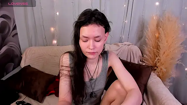 Emily Strikeee online show from January 26, 2025, 12:43 pm