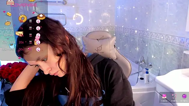 Emily Strikeee online show from September 24, 2025, 10:11 am