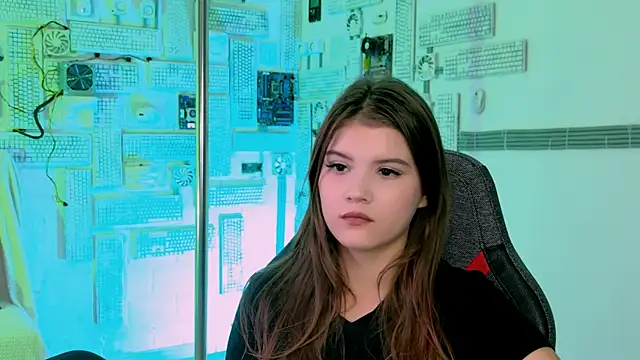 Snapshot of EvaThopson chatting on September 27, 2025, 8:09 am EvaThopson online show from September 27, 2025, 8:09 am