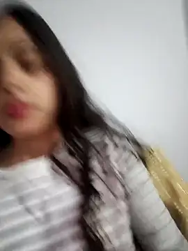 Snapshot of pikubaby chatting on November 3, 2025, 6:55 pm pikubaby online show from November 3, 2025, 6:55 pm