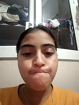 Snapshot of pikubaby chatting on September 14, 2025, 7:36 pm pikubaby online show from September 14, 2025, 7:36 pm