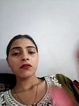 Snapshot of pikubaby chatting on September 29, 2025, 8:25 pm pikubaby online show from September 29, 2025, 8:25 pm