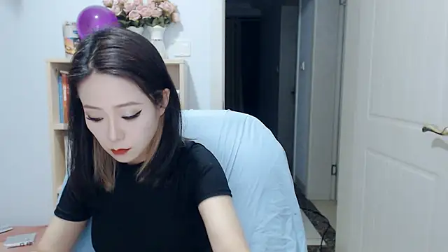 SuSushi728 online show from June 26, 2026, 4:02 pm