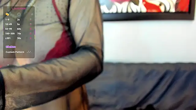 Snapshot of JennieRosse chatting on October 17, 2025, 12:18 pm JennieRosse online show from October 17, 2025, 12:18 pm