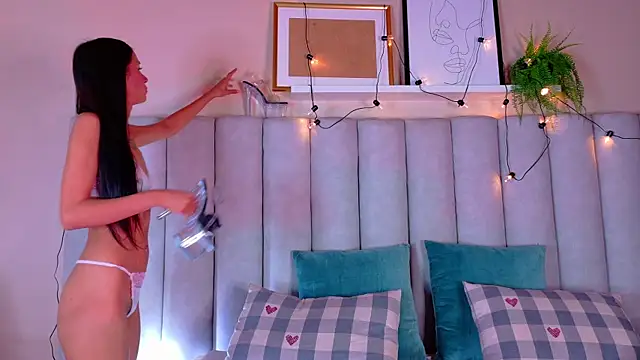 Snapshot of ChanelAdamss_ chatting on October 11, 2025, 2:56 am ChanelAdamss  online show from October 11, 2025, 2:56 am