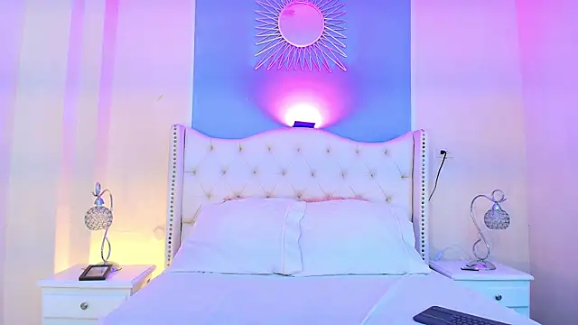 Snapshot of Ambar_Collingg chatting on October 2, 2025, 1:47 pm Ambar Collingg online show from October 2, 2025, 1:47 pm