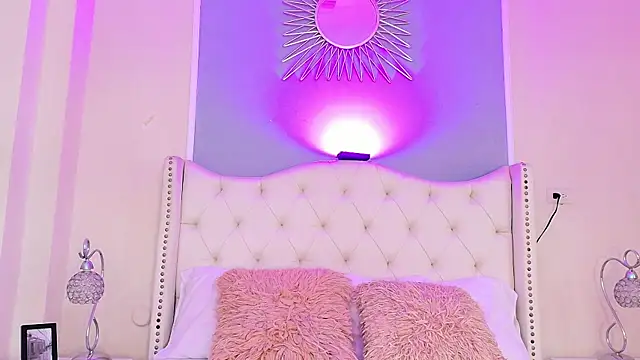 Snapshot of Ambar_Collingg chatting on March 17, 2025, 1:50 pm Ambar Collingg online show from March 17, 2025, 1:50 pm