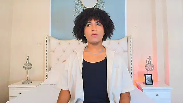 Snapshot of Ambar_Collingg chatting on September 8, 2025, 7:57 pm Ambar Collingg online show from September 8, 2025, 7:57 pm