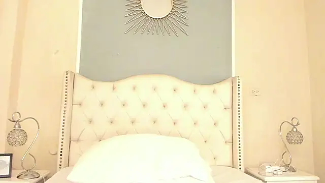 Snapshot of Ambar_Collingg chatting on March 5, 2025, 4:57 pm Ambar Collingg online show from March 5, 2025, 4:57 pm