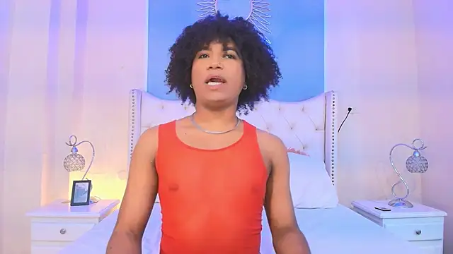 Snapshot of Ambar_Collingg chatting on October 9, 2025, 2:06 pm Ambar Collingg online show from October 9, 2025, 2:06 pm