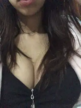 Snapshot of Yonaaaaaaaaa chatting on February 6, 2025, 1:10 pm Yonaaaaaaaaa online show from February 6, 2025, 1:10 pm