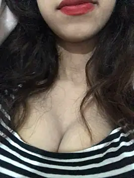 Snapshot of Yonaaaaaaaaa chatting on January 23, 2025, 1:13 pm Yonaaaaaaaaa online show from January 23, 2025, 1:13 pm