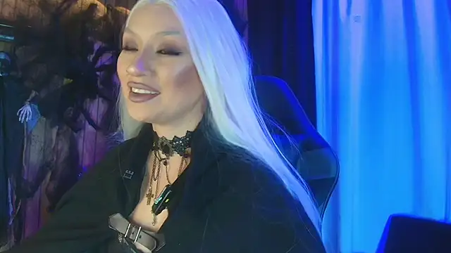 Snapshot of ArkaBella chatting on October 31, 2025, 2:02 pm ArkaBella online show from October 31, 2025, 2:02 pm