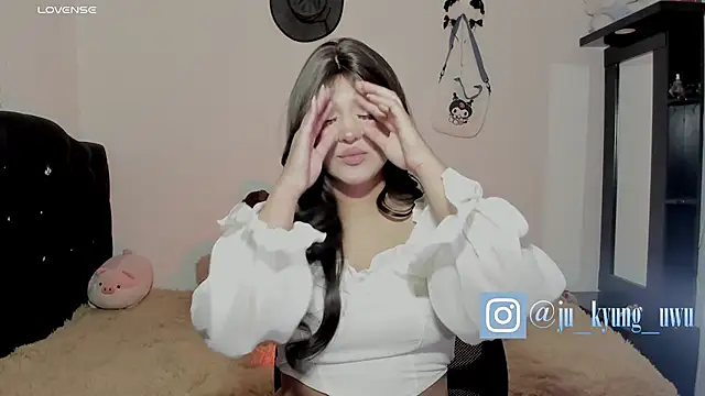 Snapshot of Ju_Kyung chatting on January 30, 2025, 6:24 am Ju Kyung online show from January 30, 2025, 6:24 am