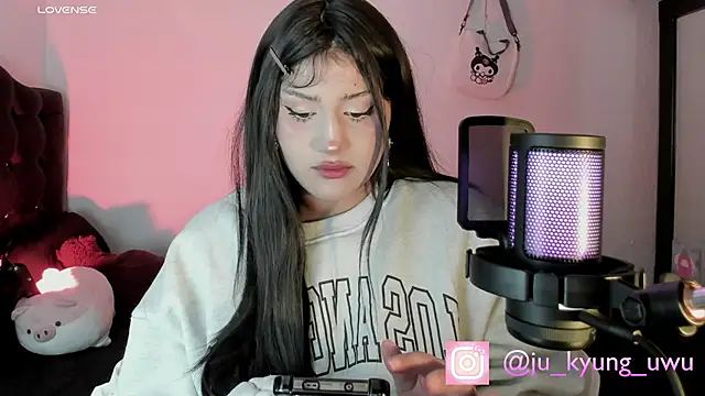 Snapshot of Ju_Kyung chatting on February 26, 2025, 6:08 am Ju Kyung online show from February 26, 2025, 6:08 am